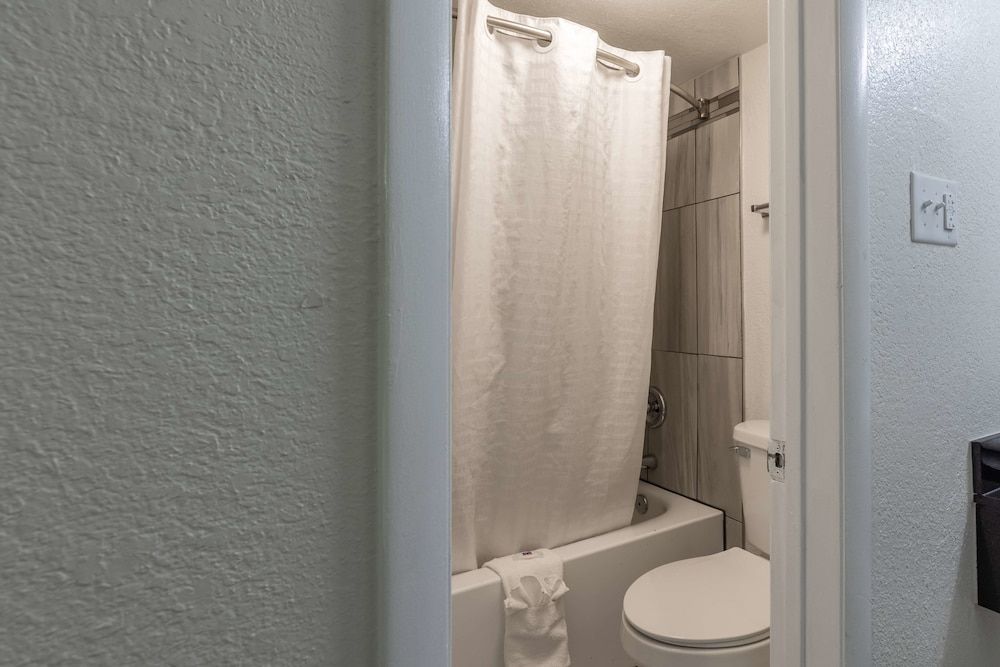 Motel 6 North Little Rock, AR - McCain Standard Room, 2 Double Beds, Non Smoking 18