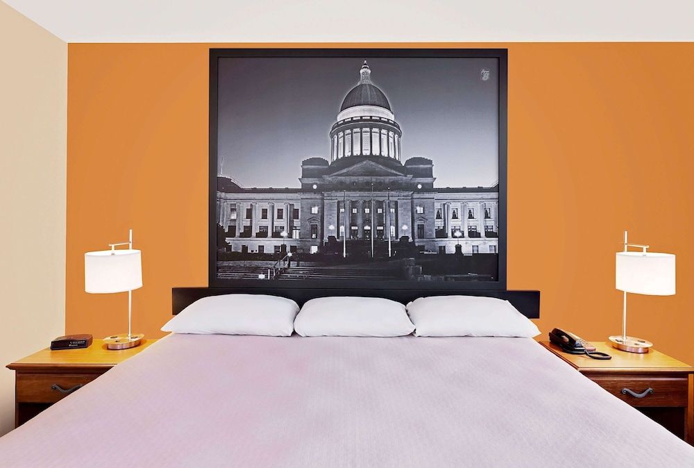 Room, 1 King Bed, Accessible, Non Smoking (Mobility)