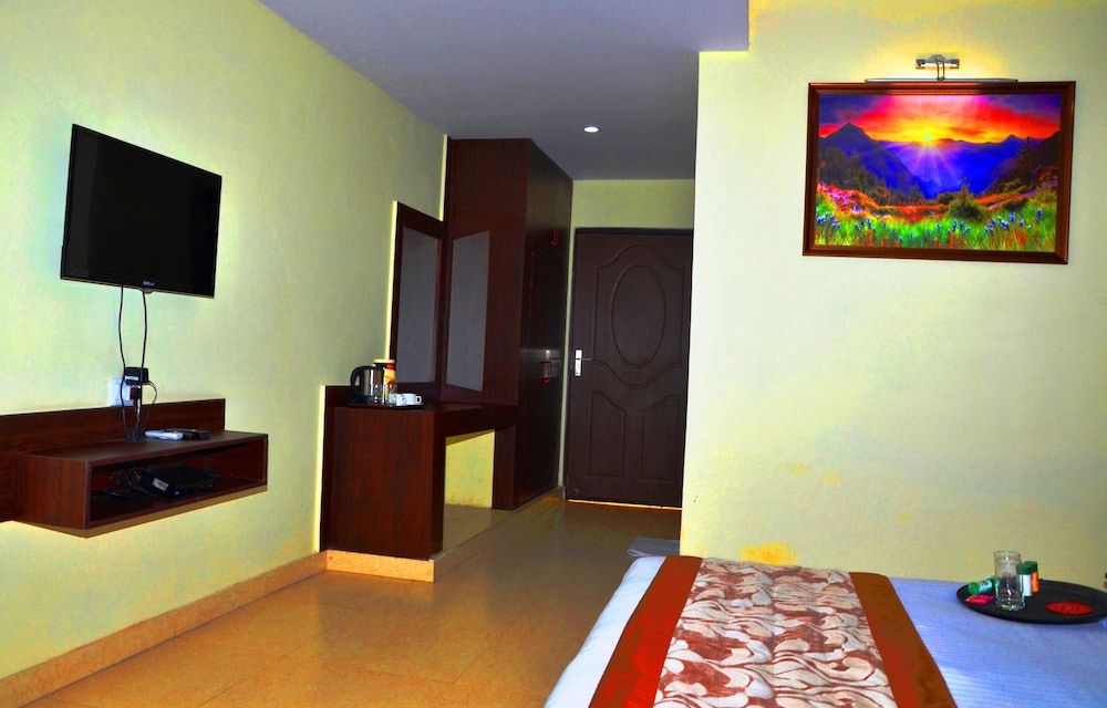 JPS Residency & Hospitality Services Super Deluxe Room 6