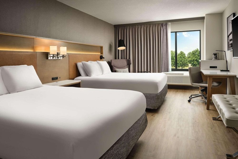 Room, 2 Queen Beds, Accessible, Non Smoking