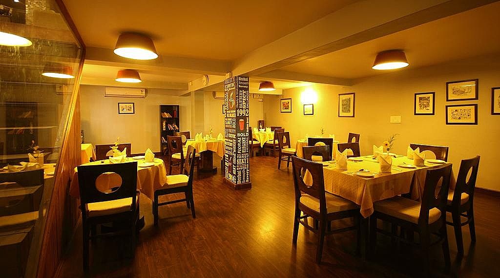 Food & Dining