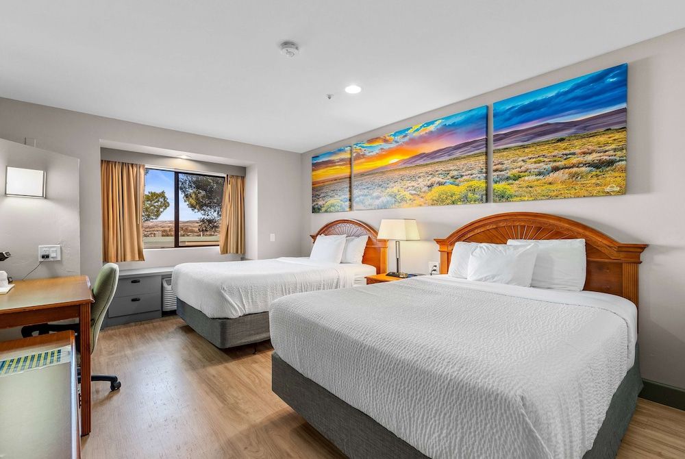 Room, 2 Queen Beds, Non Smoking