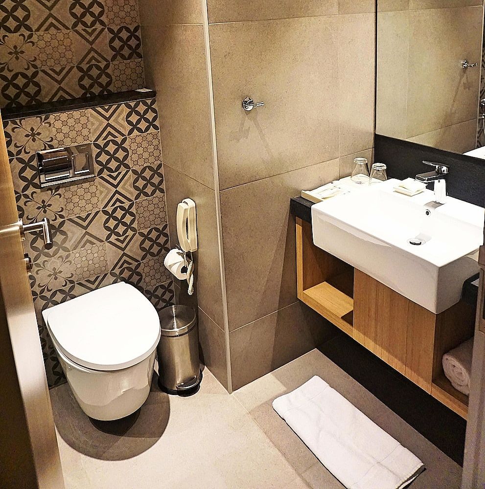 Grand Mercure Mysore Deluxe Room, 1 Double Bed (15% off on F&SB & INR 250 Spa Voucher) 15