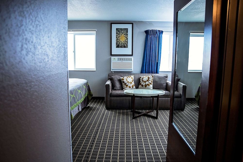 Studio Suite, 1 King Bed, Non Smoking