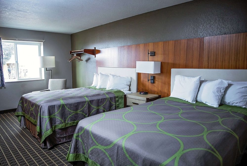 Double Room, 2 Double Beds