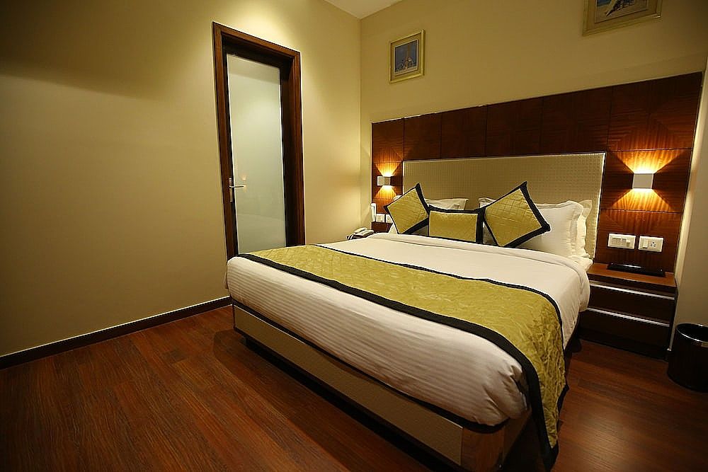 undefined The IC's Hotel 5