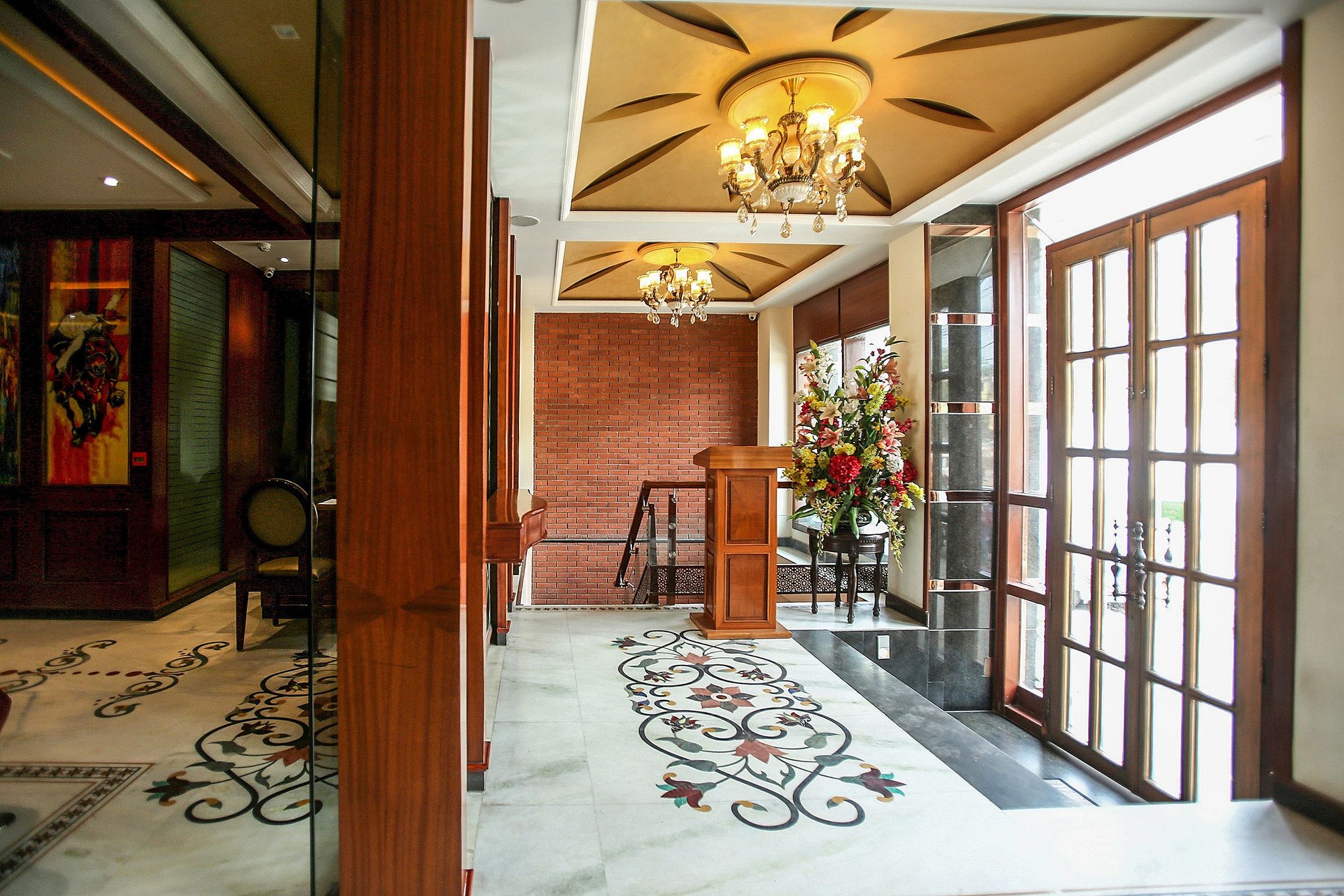 undefined The IC's Hotel 10