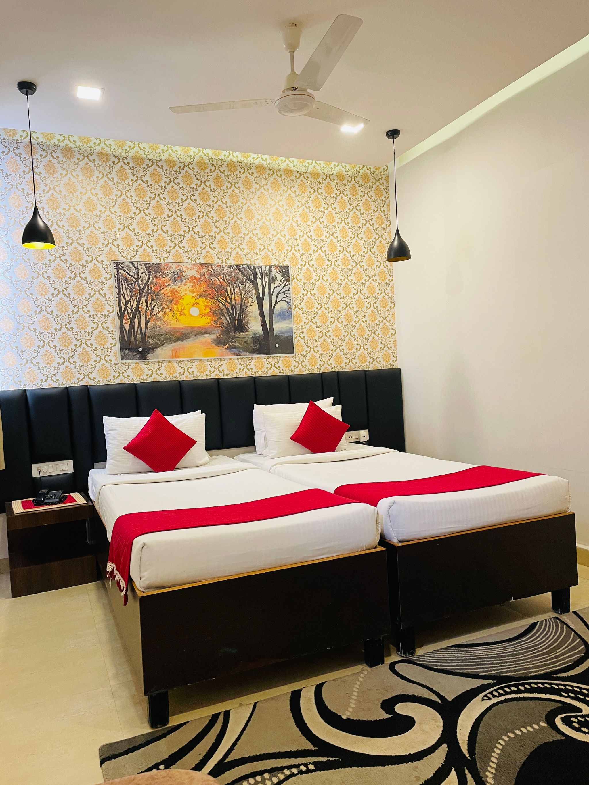 Clarks Inn Hampi Superior AC room with Twin Bed 3
