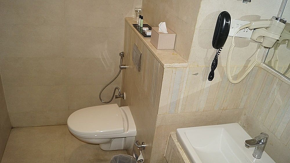 undefined V7 Hotel 10