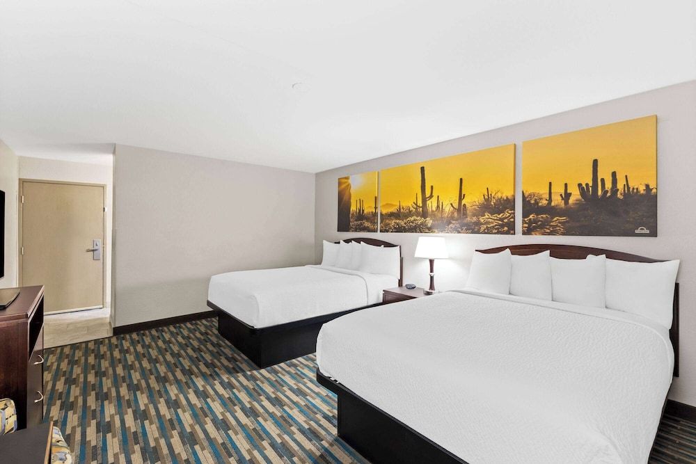 Standard Room, 2 Queen Beds