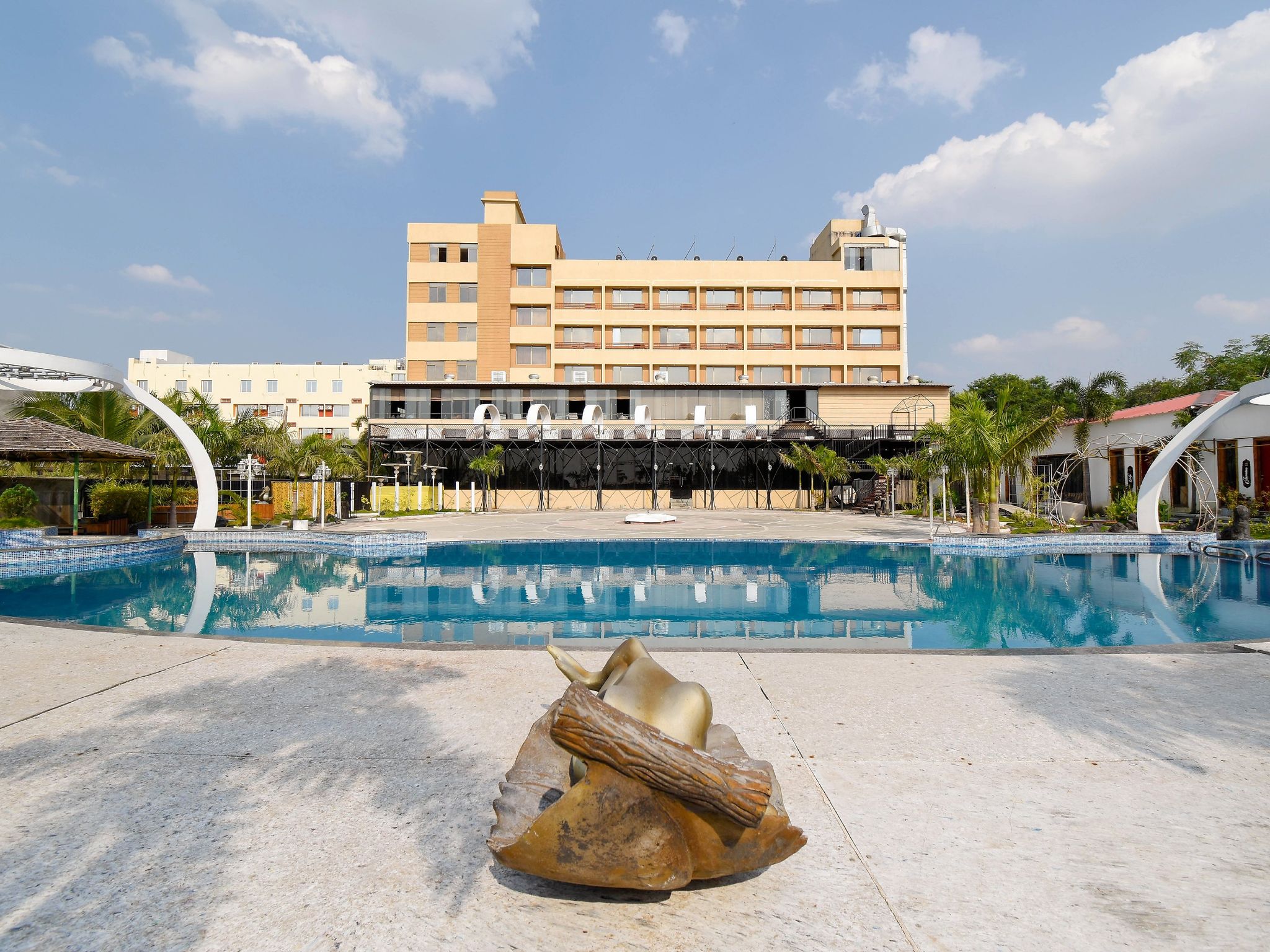 undefined Hotel Mittal Avenue & Paradise 4