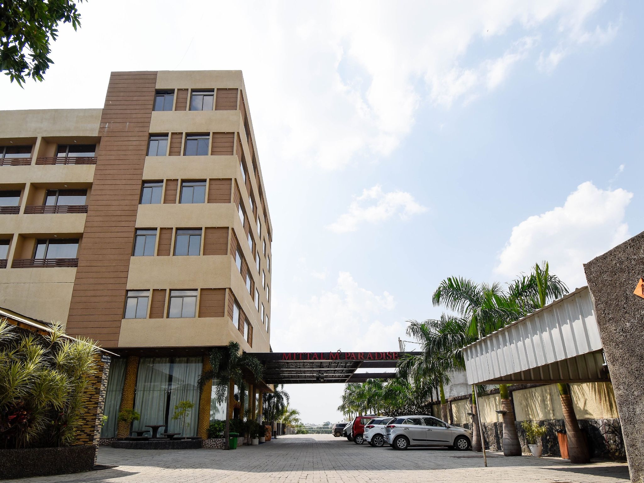 undefined Hotel Mittal Avenue & Paradise 8