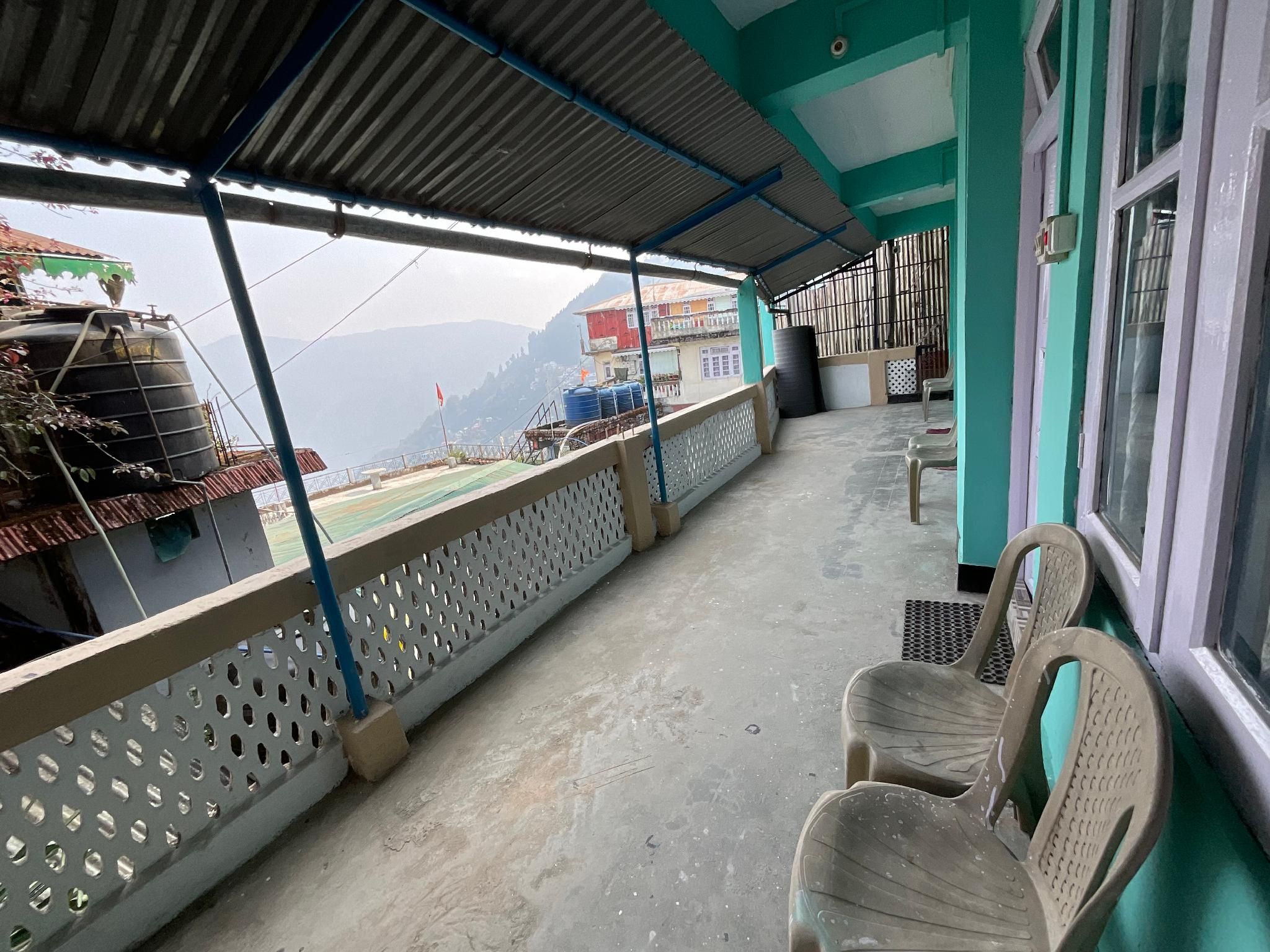 Hotel Long Island Economy Double Room 2