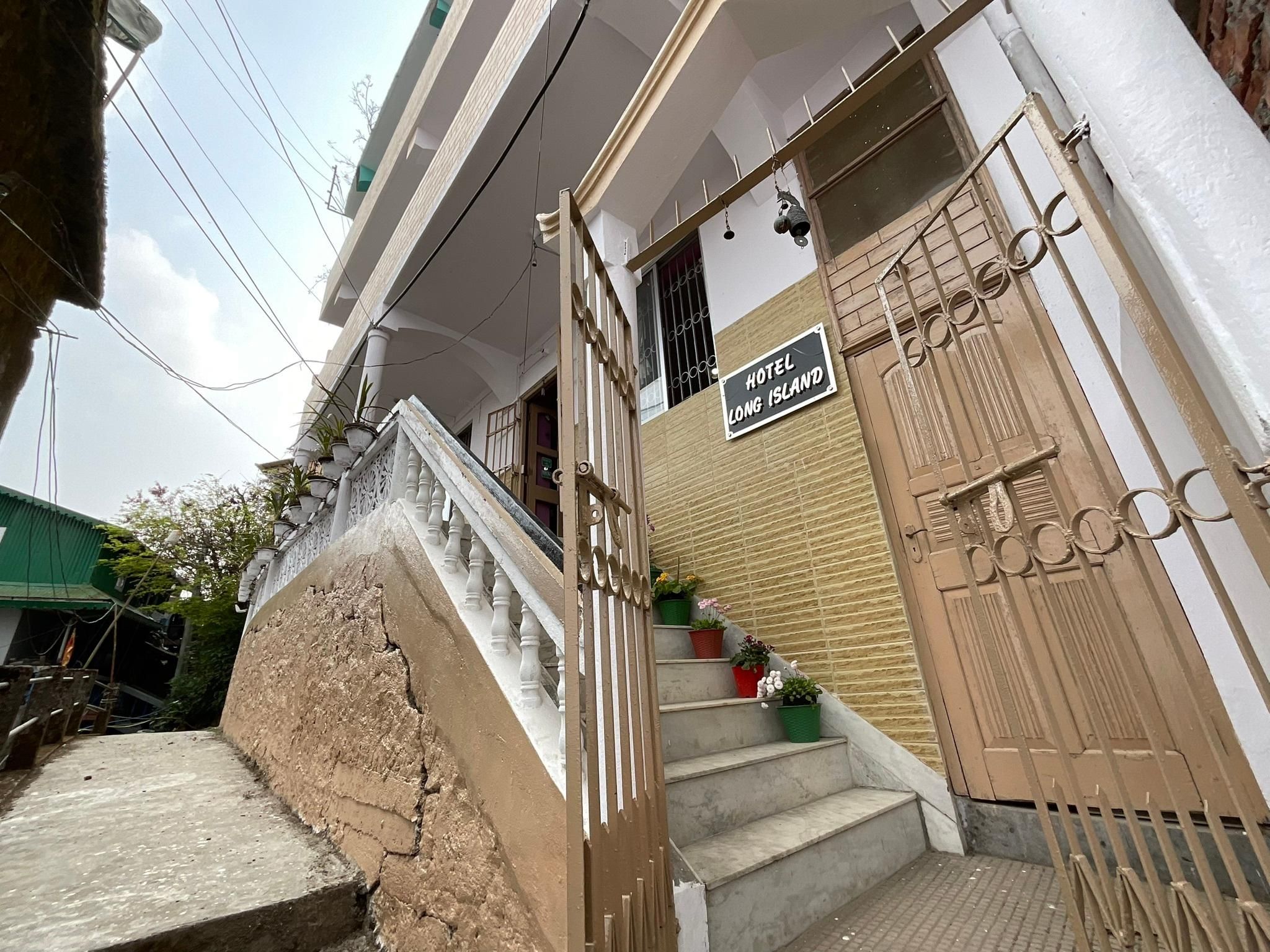 undefined Hotel Long Island 2