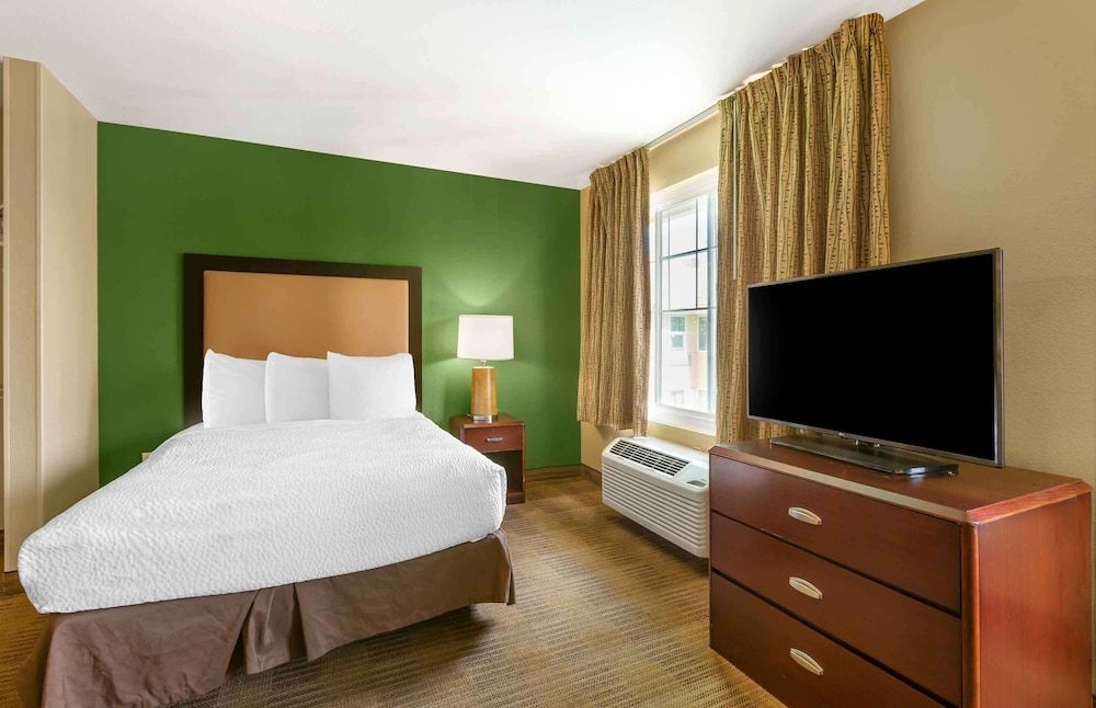 undefined Extended Stay America Suites Phoenix Midtown 2