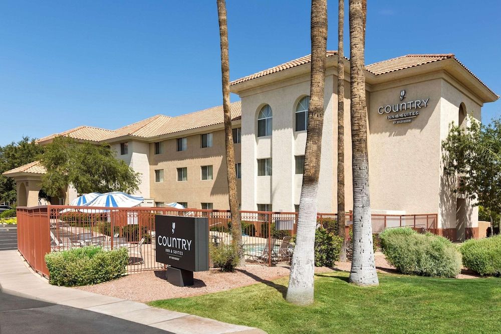undefined Country Inn & Suites by Radisson, Phoenix Airport, AZ 4