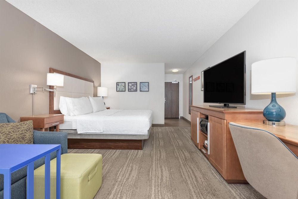 Hampton Inn Phoenix-Midtown-Downtown Area One King Bed, Non-Smoking 4