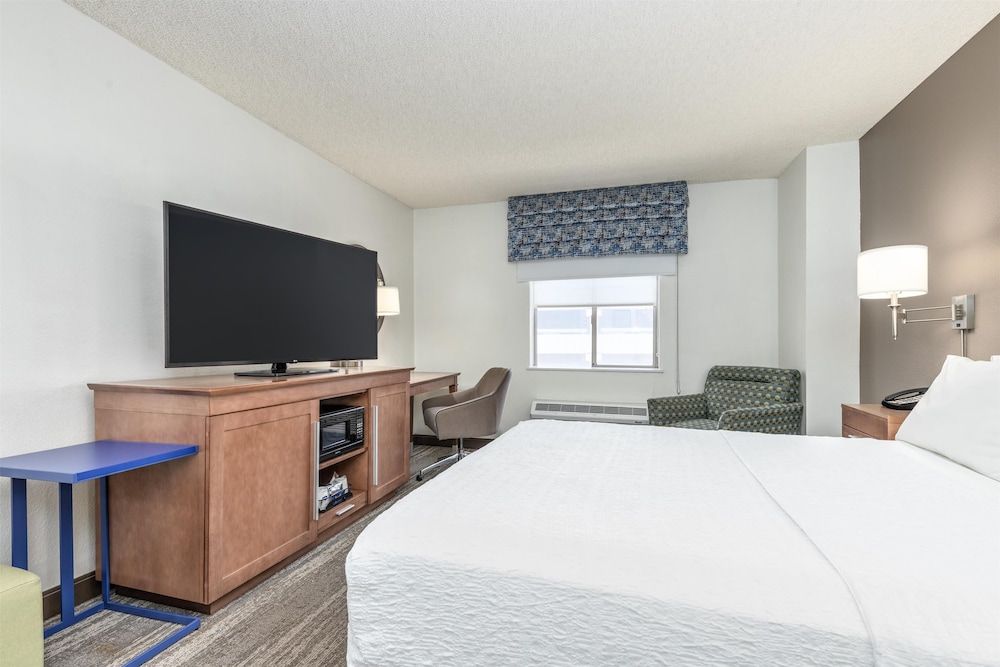 Hampton Inn Phoenix-Midtown-Downtown Area One King Bed, Non-Smoking