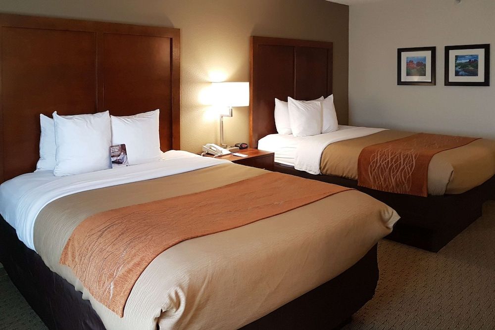 undefined Comfort Inn I-10 West at 51st Ave 3