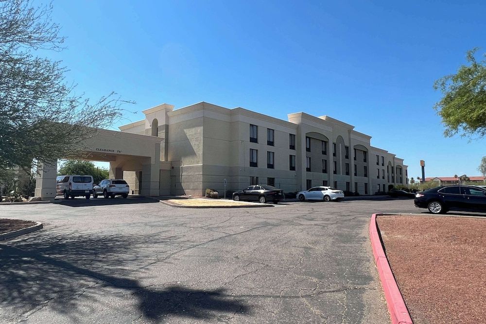 undefined Comfort Inn I-10 West at 51st Ave 5