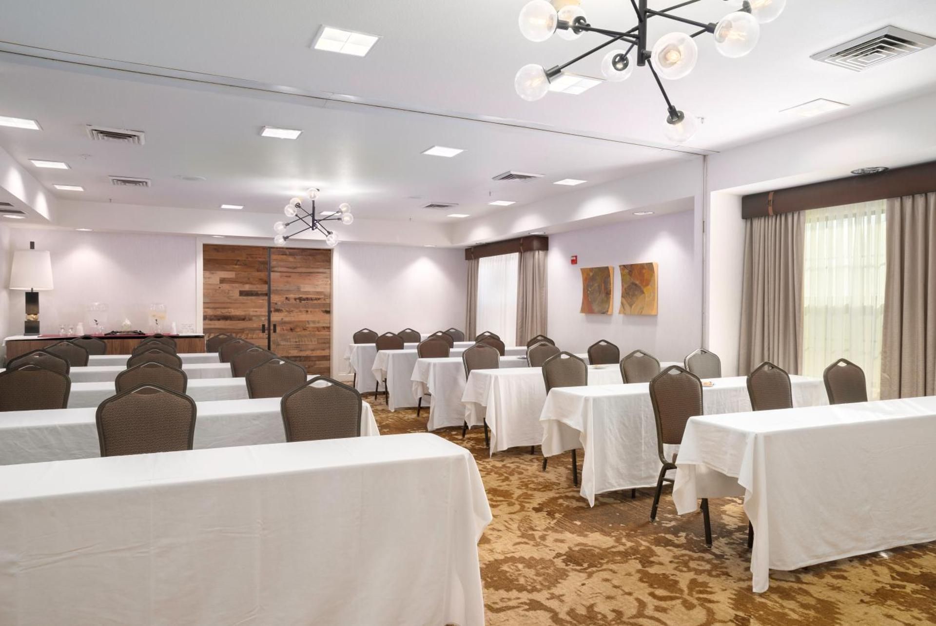 meeting room / ballrooms