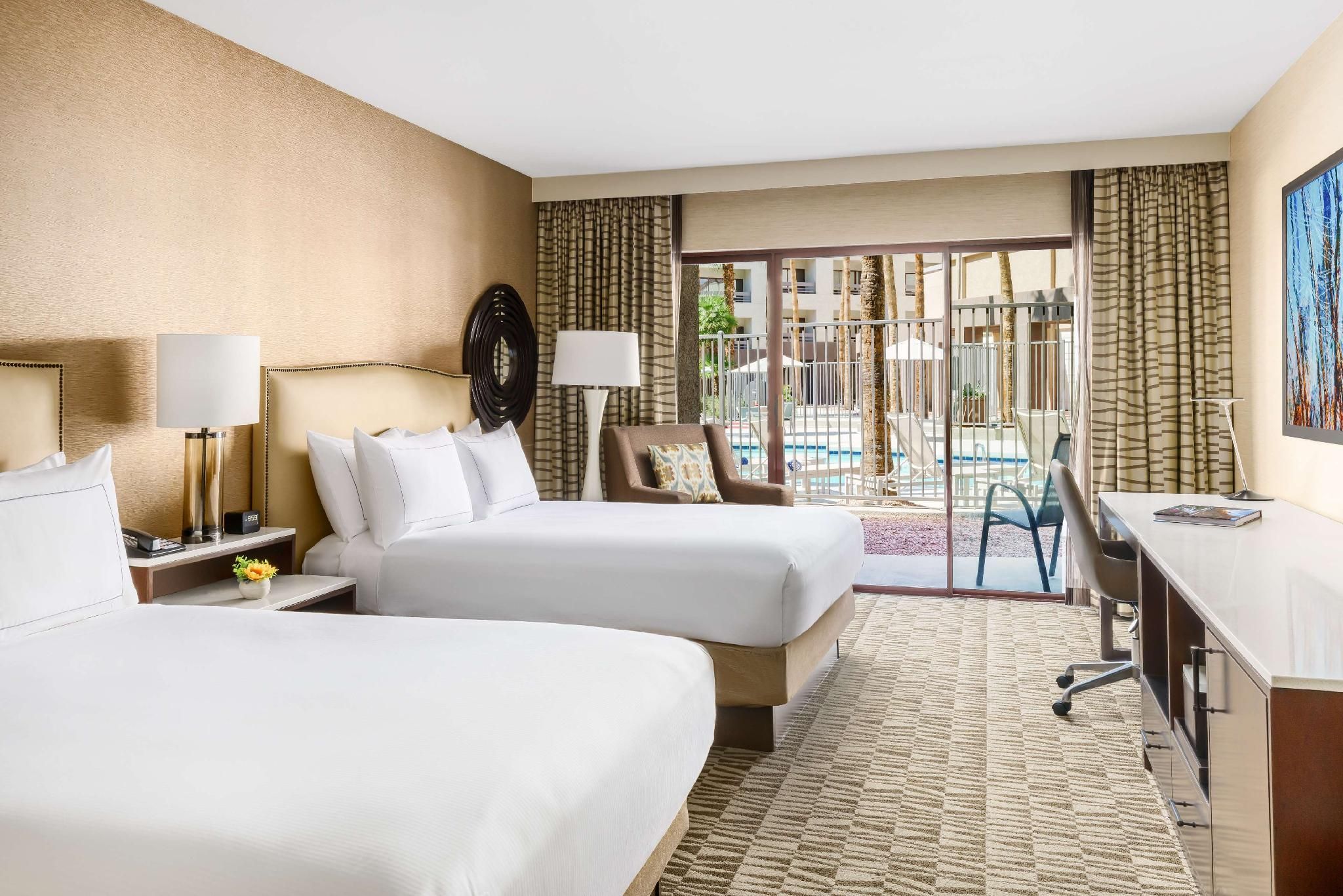 2 queen beds pool view w/ walk out patio