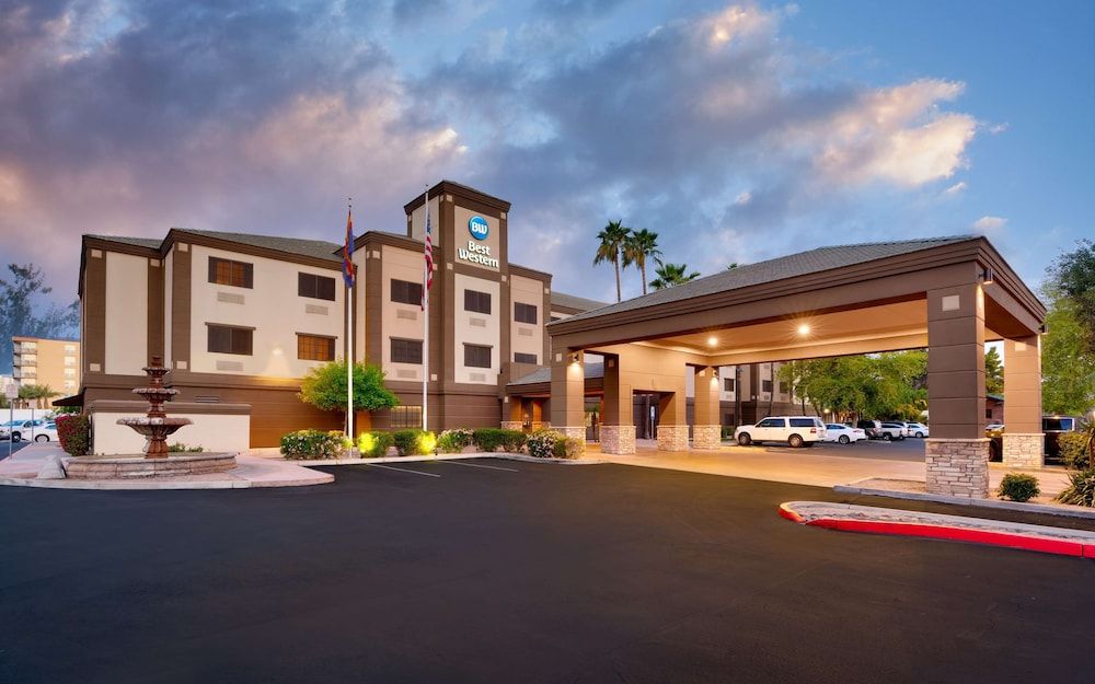 undefined Best Western Downtown Phoenix 6