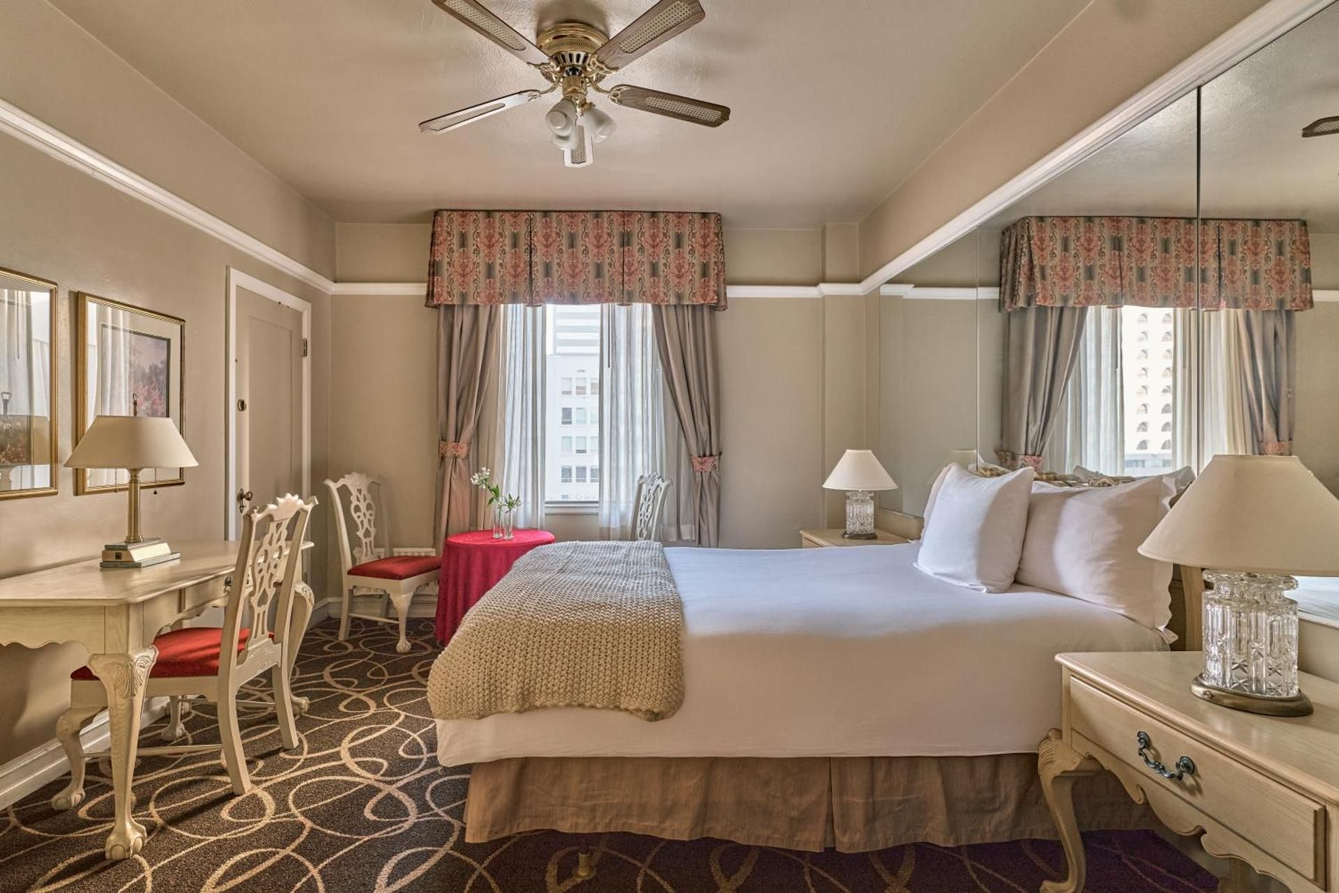 undefined Hotel San Carlos - Downtown Convention Center 4