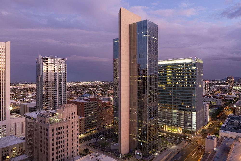 undefined Hyatt Regency Phoenix 4