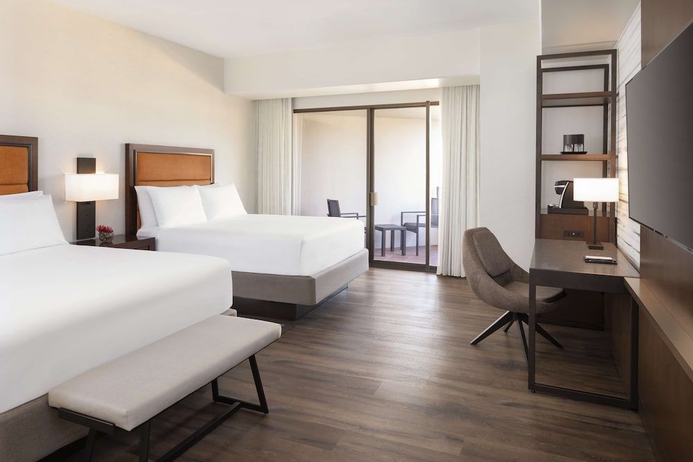 undefined Hyatt Regency Phoenix 9