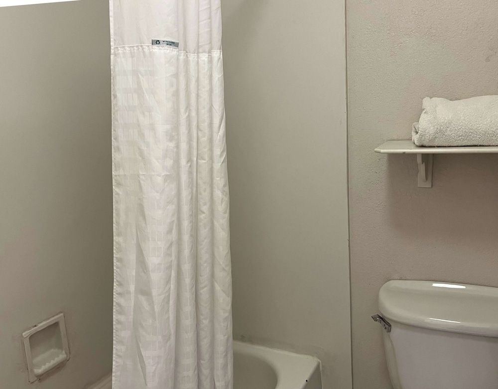 Standard Room, 2 Queen Beds, Non Smoking