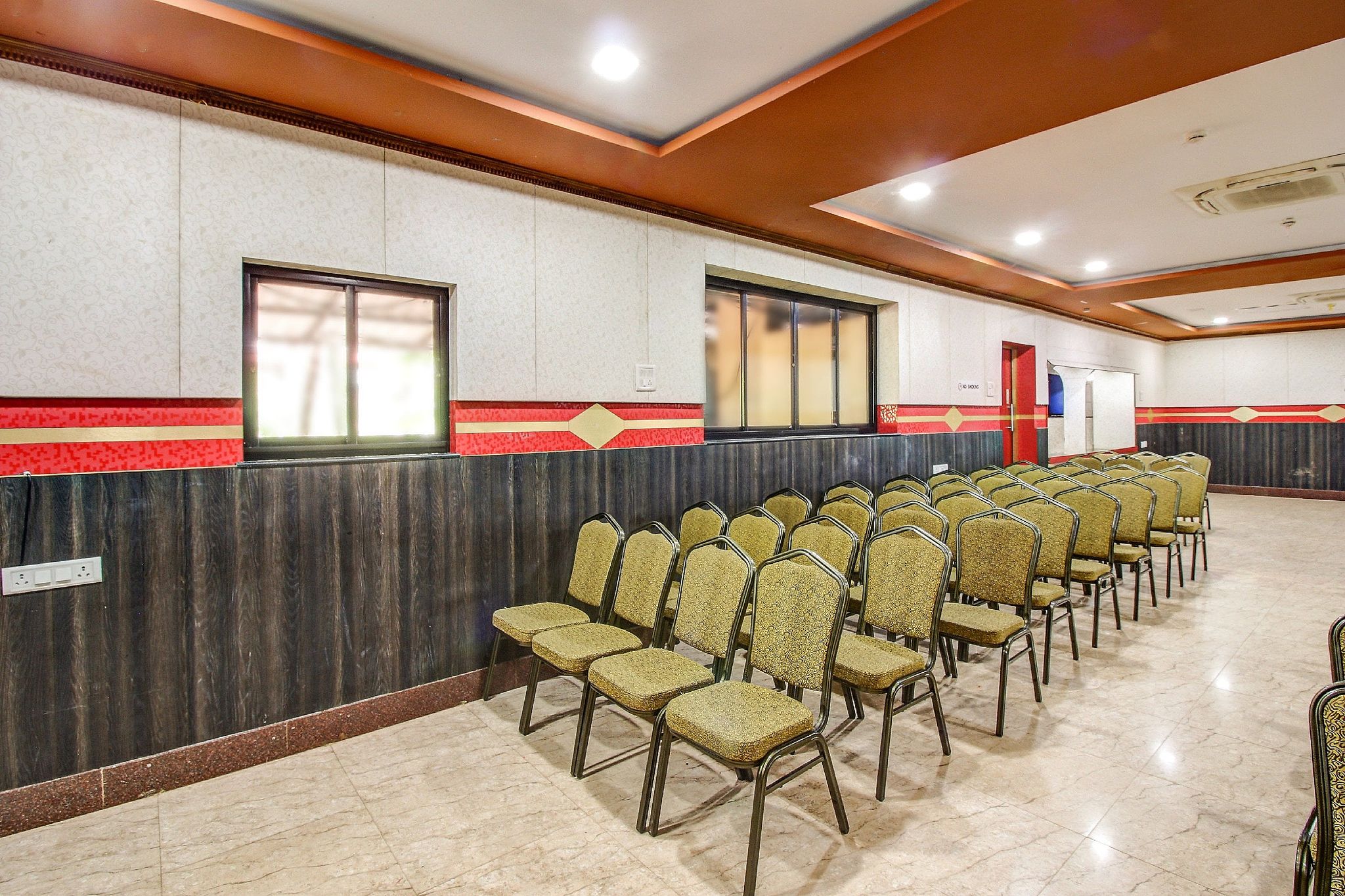 undefined Hotel Z Square 9