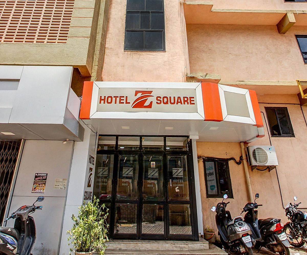 undefined Hotel Z Square 6