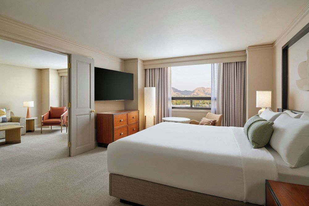 undefined The Camby, Autograph Collection 4