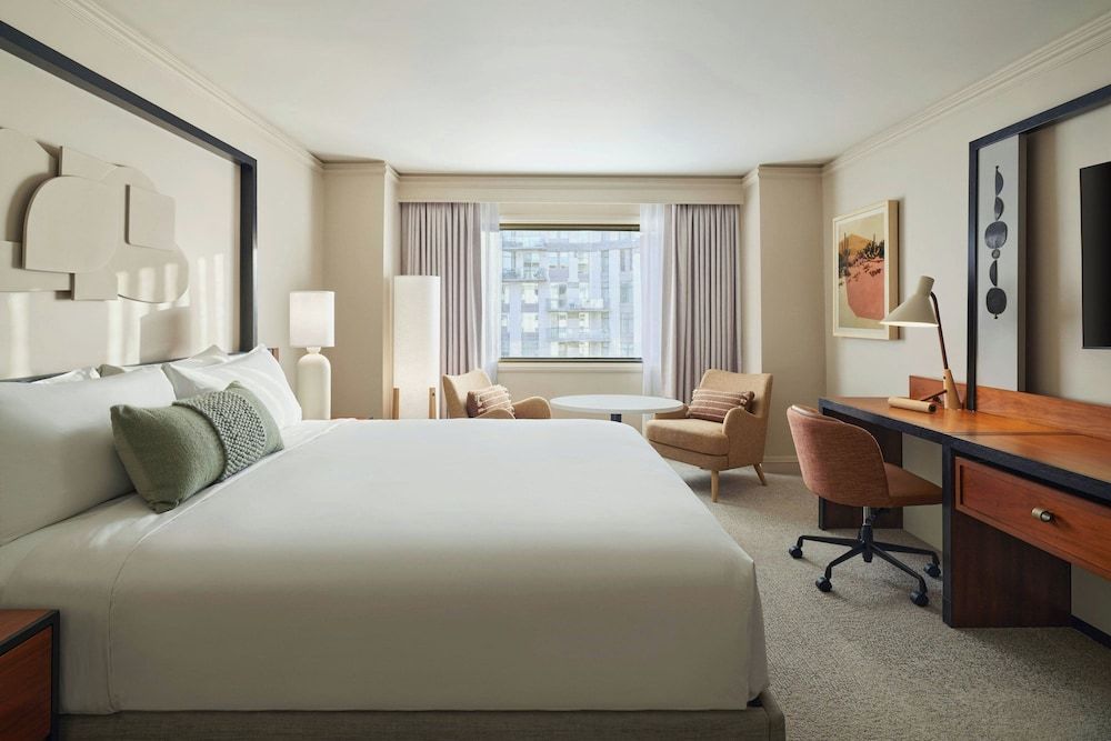 The Camby, Autograph Collection Room, 1 King Bed (Mobility Accessible, Tub)