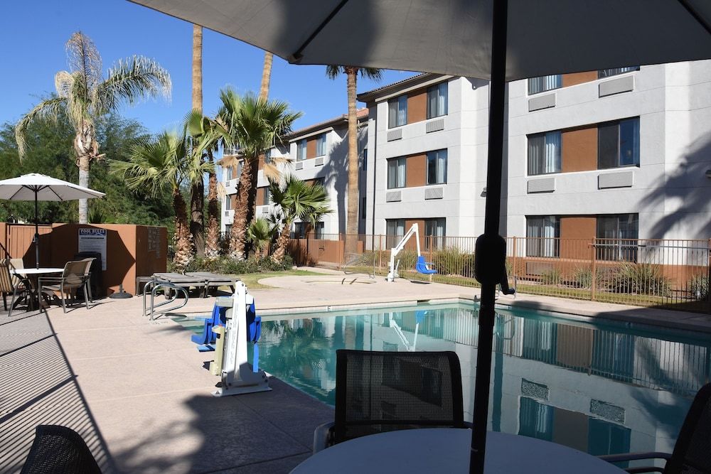 undefined Sleep Inn Phoenix Sky Harbor Airport 3