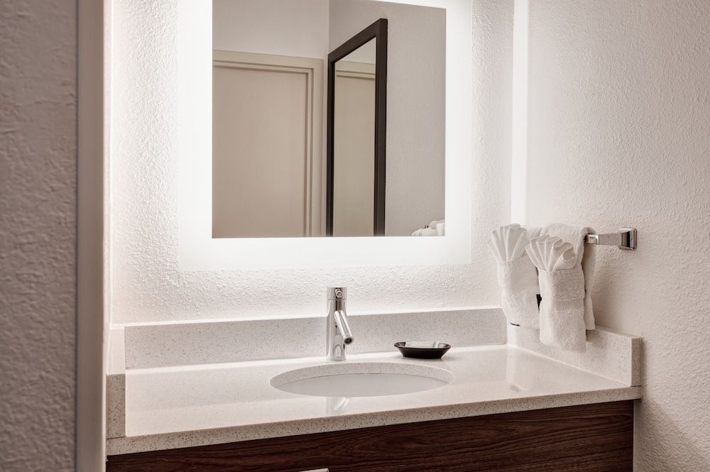 undefined Springhill Suites By Marriott Phoenix Downtown 9