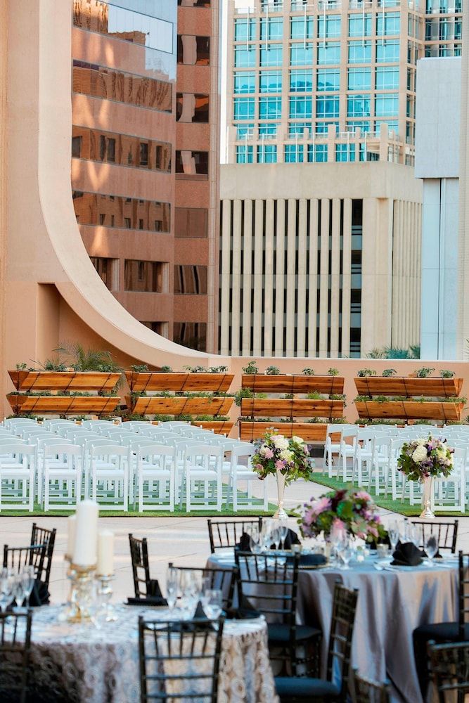 undefined Renaissance Phoenix Downtown 9