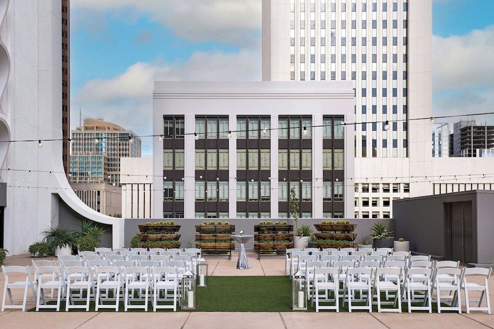 undefined Renaissance Phoenix Downtown 8
