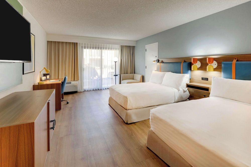 Deluxe Room, 2 Double Beds