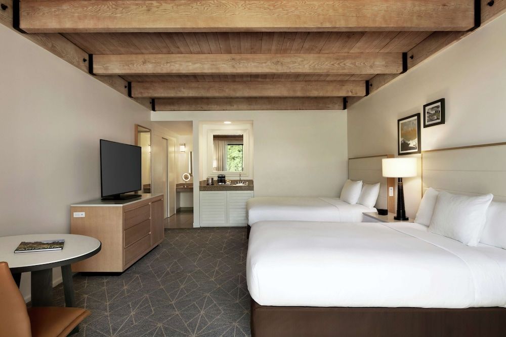 Room, Accessible, Non Smoking (2 Queens, Bathtub)