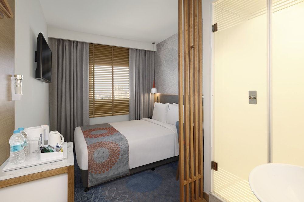 undefined Holiday Inn Express Nashik Indira Nagar, an IHG Hotel 5