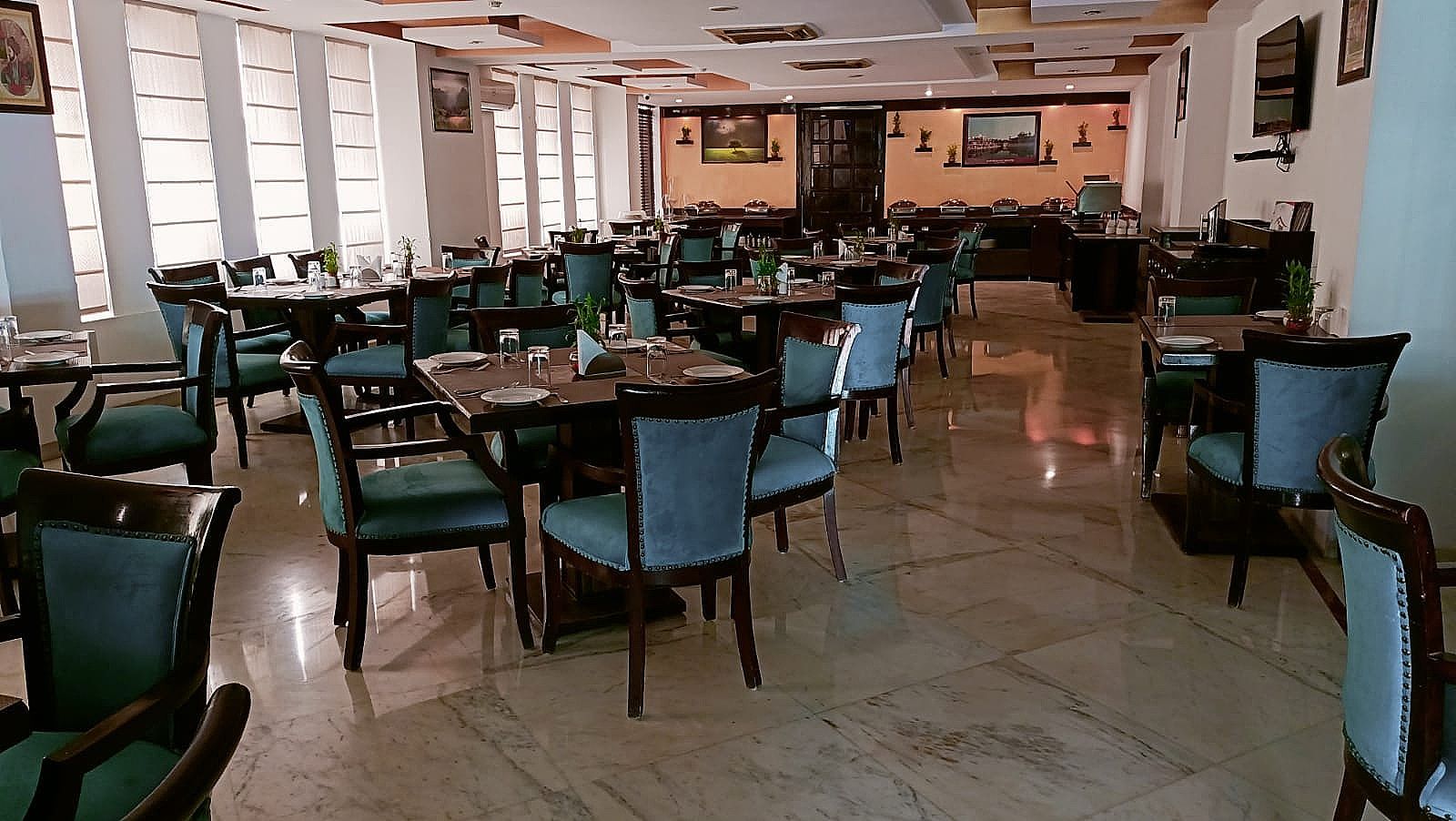 undefined Surasena Regal Vista Agra 4