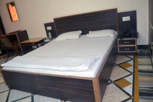 undefined Hotel Erose 8