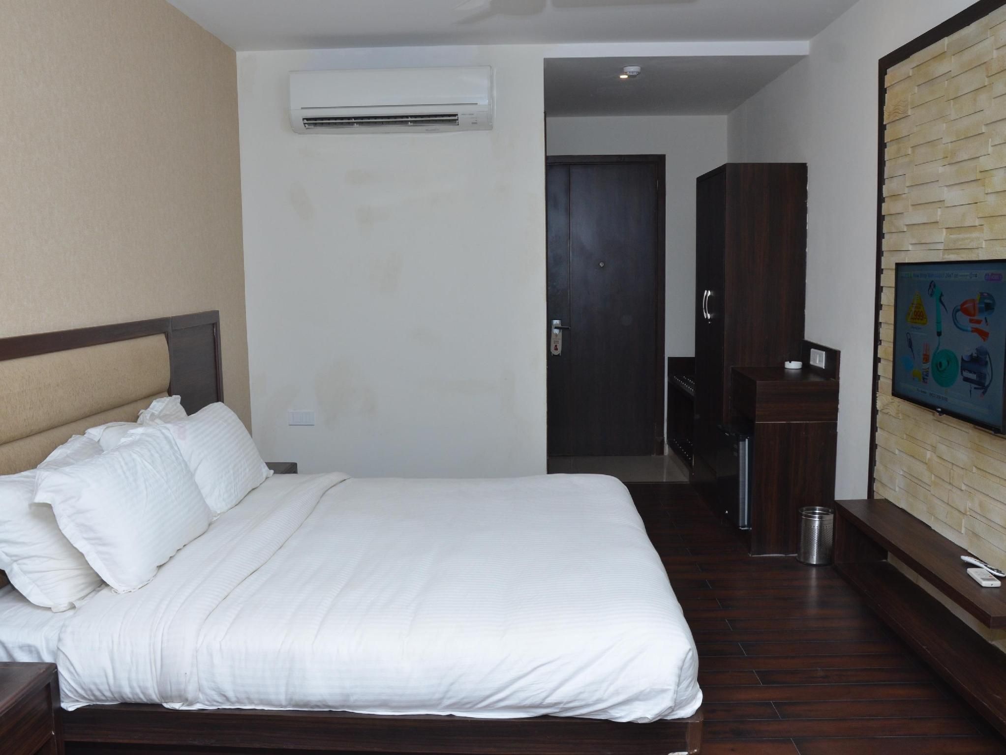 undefined Hotel Fortune Blue 5