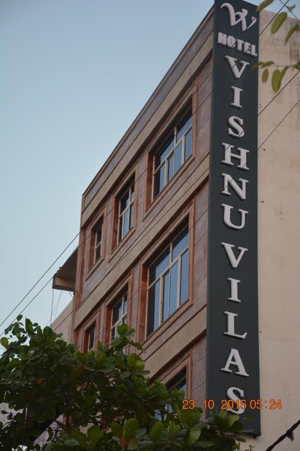 Hotel Exterior