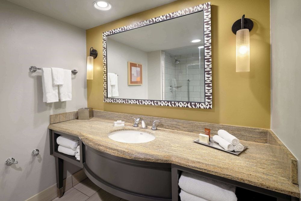Room, 2 Queen Beds, Balcony (Redrock)
