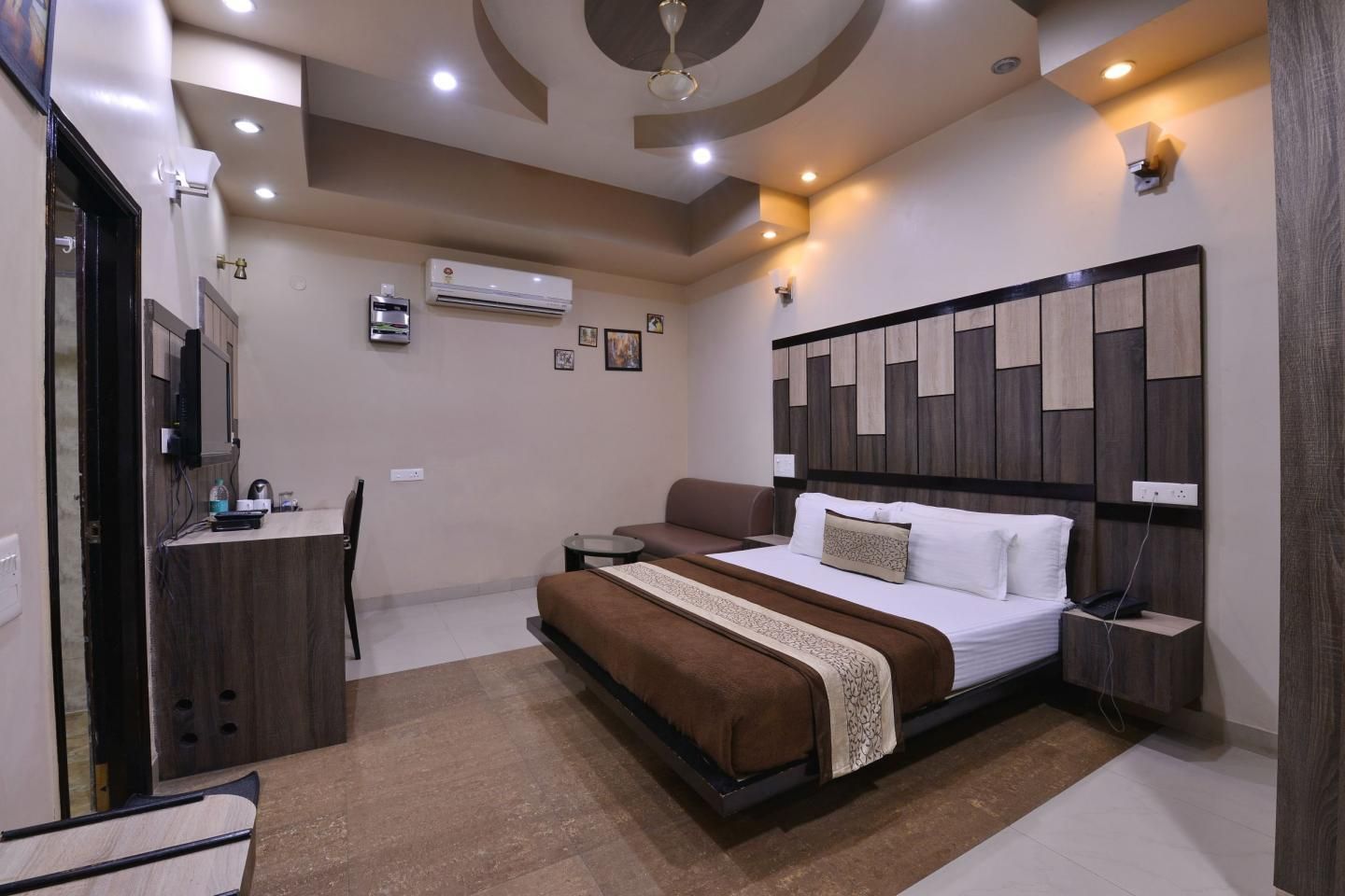 The Esse Hotel Esse Club Room 2