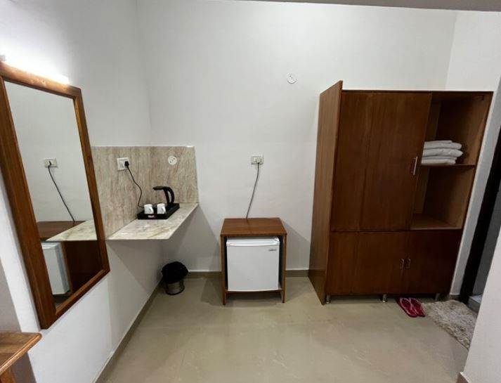 Standard Room With View with Hot and Cold AC