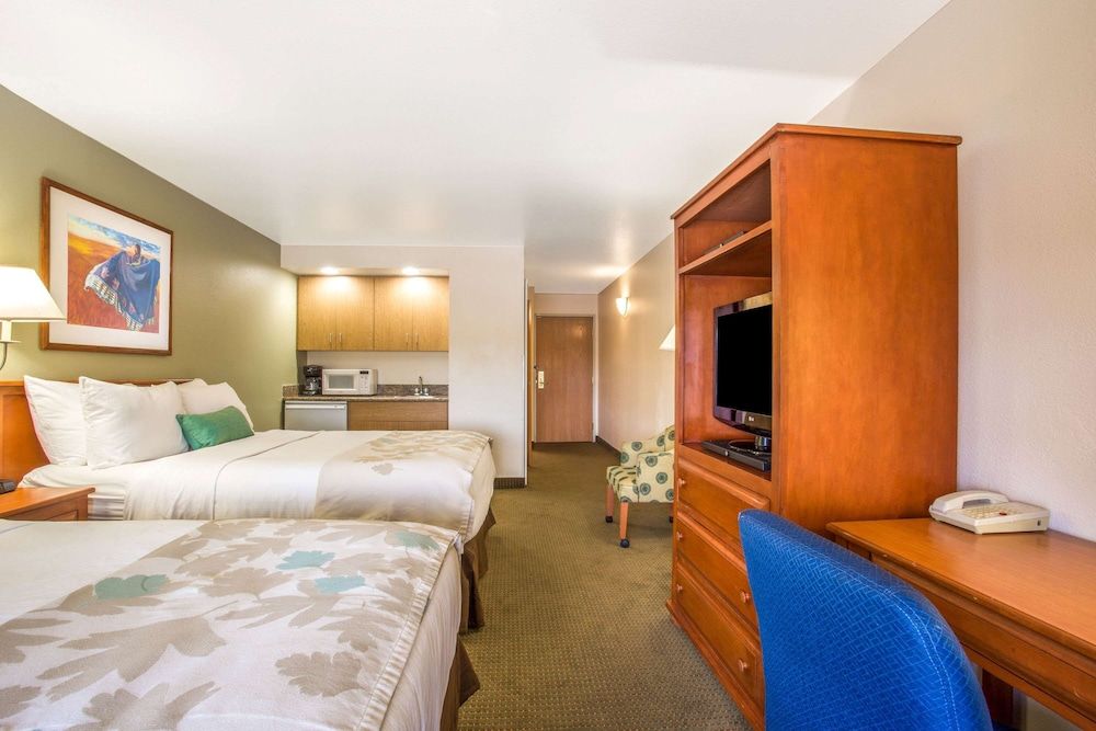 Superior Studio Suite, 2 Queen Beds, Non Smoking